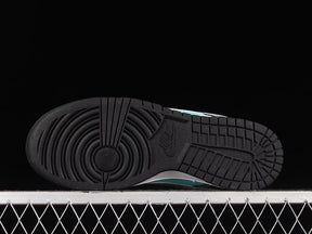 Nike Dunk Low Diamond Supply Co